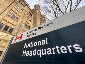 Federal Workers Fight Back: CRA Call Centre Cuts Trigger National Backlash 2 Federal Workers