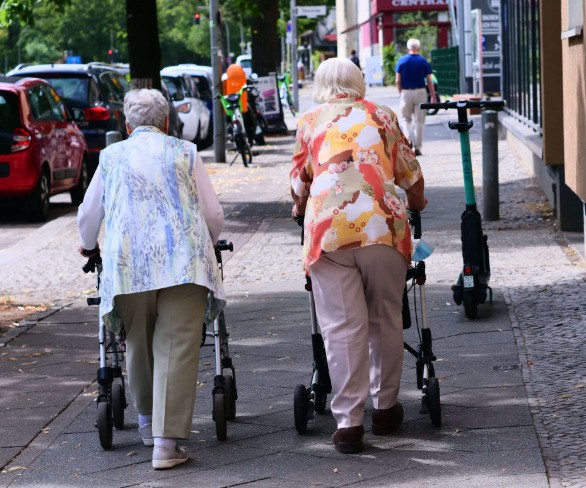 Germany Set to Boost ‘Mother’s Pension’ — What It Means for Millions of Families 2 Germany Mother’s Pension
